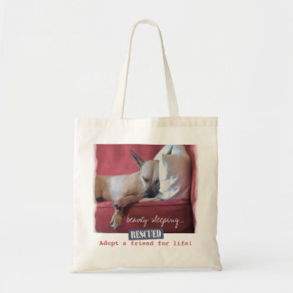 Bolsa Tote Um belo sapo-de-cão adormecido