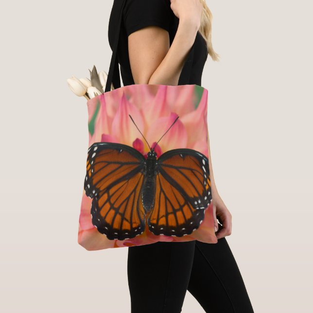 Bolsa Tote Um Mimético da Borboleta Monarca (Close Up)