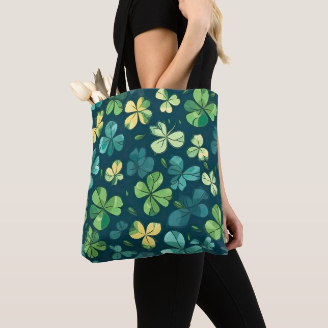 Bolsa Tote um saco de trevo de quatro folhas com sorte (Close Up)