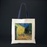 Bolsa Tote Vincent van Gogh Café Terrace à Noite<br><div class="desc">O "Cafe Terrace at Night" de Vincent van Gogh é uma peça de arte quintessencial que epitomiza o brilhantismo do artista e sua conexão com o mundo noturno. Representando um charmoso terraço de café banhado no brilho quente de lâmpadas a gás sob um céu estrelado, esta pintura captura a essência...</div>