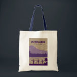 Bolsa Tote Vintage de Viagem de Suiça de de Interlaken<br><div class="desc">Design de viagem de vetor retrorreflector intercalado. Interlaken é uma cidade de resort tradicional na montanha Bernese Oberland,  região da Suiça central.</div>