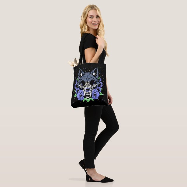 Bolsa Tote Violeta de Fevereiro & Crânio de Lobo (No(a) Modelo)