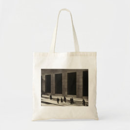 Bolsa Tote Wall Street (por Paul Strand, 1915)