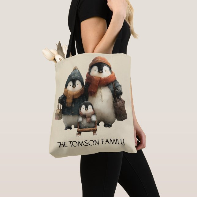 Bolsa Tote Winter Penguin Family Personalized Design (Close Up)