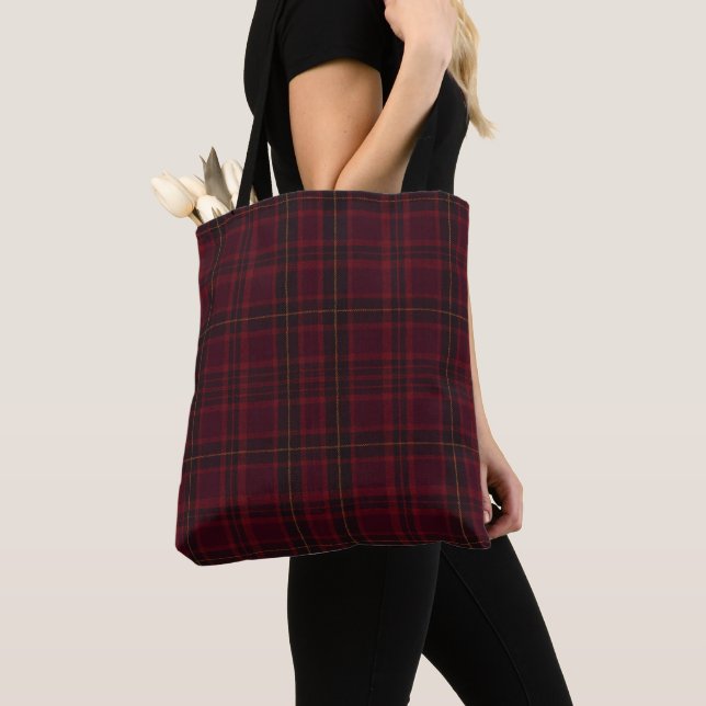 Bolsa Tote Xadrez Escocês Burgundy Elegante (Close Up)