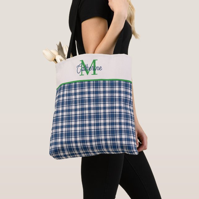 Bolsa Tote Xadrez Gingham Azul e Verde com Monograma (Close Up)