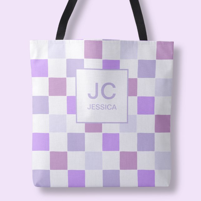 Bolsa Tote Xadrez Monograma Roxo Lavanda Moderno Simples (Monogram Checkered Purple Lavender Modern Simple Tote Bag)