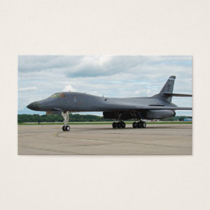 Bombardeiro do lanceiro de B-1B na terra