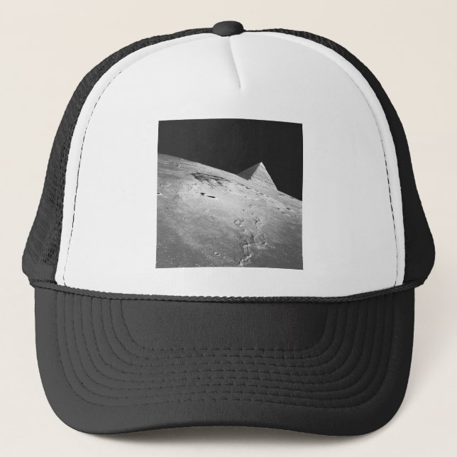 Boné A conspiração lunar (Frente)
