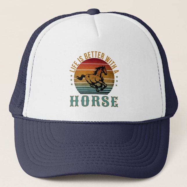 BONÉ A VIDA É MELHOR COM UM CAVALO  (Frente)
