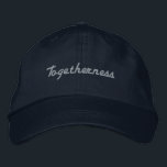 Boné Alternância Texto personalizado Impresso Chapéu de<br><div class="desc">Celebre a unidade e o amor da sua relação com o chapéu do "Togetherness",  um acessório que encapsula perfeitamente o vínculo que você compartilha com seu parceiro. Cor Elegante do chapéu de Marinho e Você pode alterar ou editar seu próprio texto.</div>