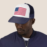 Boné American Flag Hat - EUA - Patriótico<br><div class="desc">EUA - Estados Unidos da América - Sinalizador - Patriótico - Dia da Independência - 4 de julho - Personalizável - Escolha / Adicione seu Texto / Cor / Imagem Única - Faça seu presente especial - Redimensione e mova ou remova e adicione elementos / imagem com a ferramenta de...</div>