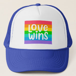 Boné Amor vence