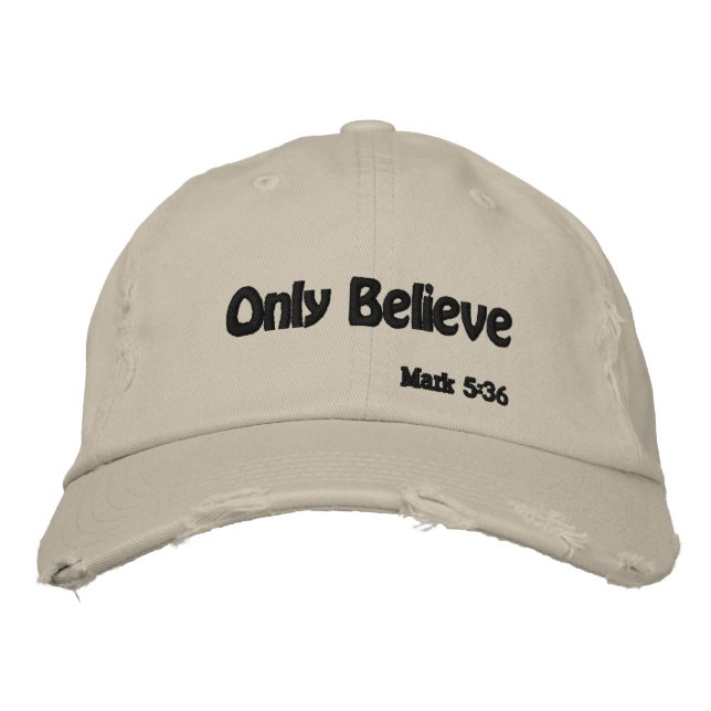 Boné Apenas Acredite na cotação da Bíblia Personalize-a (Frente)