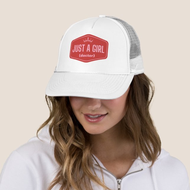 Boné Apenas Uma Menina -feminista que preenche os espaç (In Situ)
