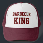 Boné Barbecue King Funny Hat<br><div class="desc">Chapéu engraçado de camionista Barbecue King. Clique em Personalizar para alterar o tamanho, o estilo e a cor da fonte. Se tiver perguntas ou pedidos, contacte-me. Esta imagem pode ser disponibilizada em muitos produtos da minha galeria. Visite o tesouro dos olhos sorrindo para ver mais fotografias de flores e natureza...</div>