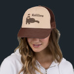 Boné Baseball Brown Ferret Personalizado<br><div class="desc">Crie um presente personalizado divertido para fãs de furões com este chapéu de baseball ou boné de caminhoneiro. Apresenta uma ilustração fofa de um furão castanho com o seu próprio nome ou outra mensagem em caracteres castanhos correspondentes.</div>