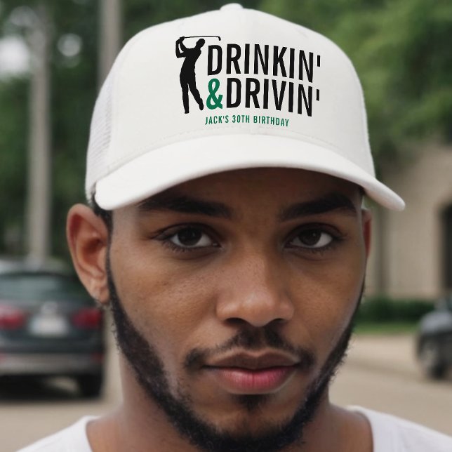 Boné Beber e conduzir o clube de golfe adulto. (Drinkin' & Drivin' Adult Golf Club Funny Birthday Trucker Hat
)