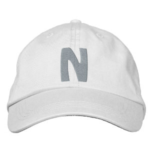 Boné Bordado Crianças "N"