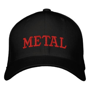 BONÉ BORDADO METAL