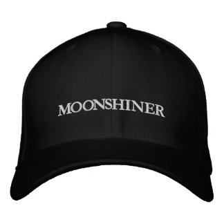 BONÉ BORDADO MOONSHINER