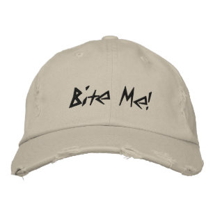Boné Bordado Morda-Me!