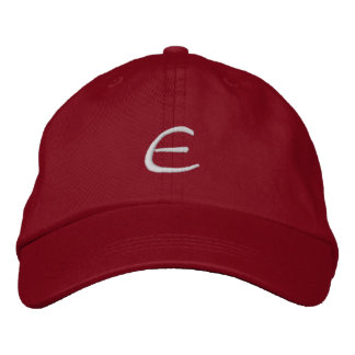 BONÉ BORDADO ÓDIGOS MONOGRAMADOS