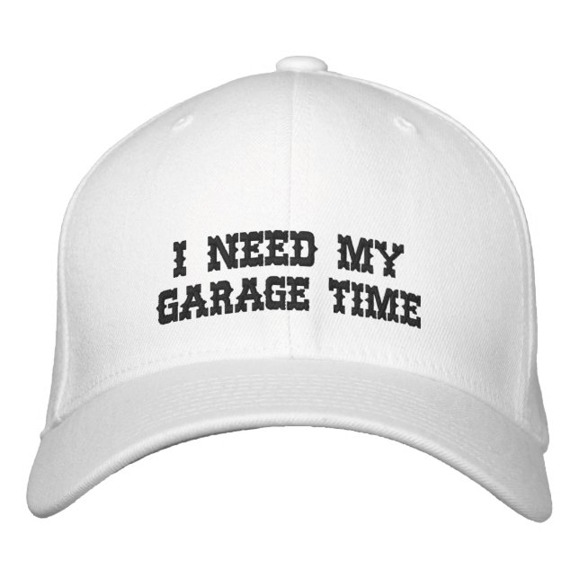 BONÉ BORDADO PRECISO DO MEU TEMPO DE GARAGEM... (Frente)