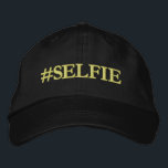 Boné Bordado Selfie hat<br><div class="desc">Um chapéu #selfie. Excelente de tomar selifes. Quantas selifes você consegue com este chapéu na sua cabeça?</div>