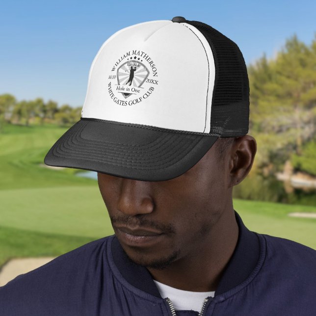 Boné Buraco em um Golfe Personalizado Clássico (Hole in One Classic Personalised Golf Trucker Hat)