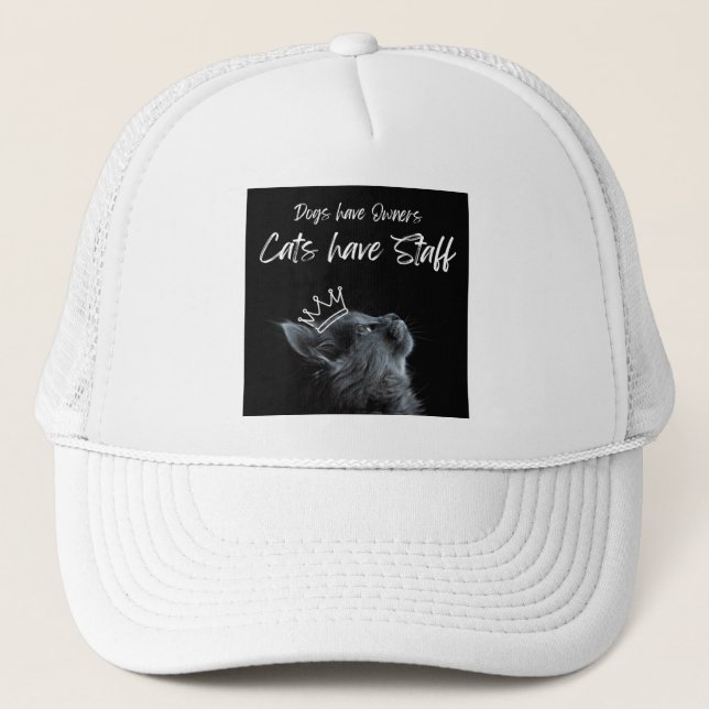 Boné Cães têm donos, gatos têm funcionários (Frente)