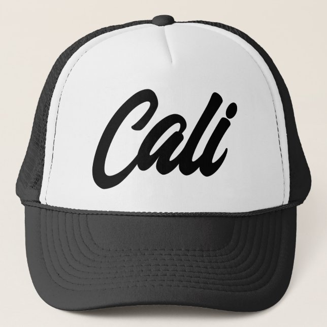 Boné Cali trucker hat - California script typografia (Frente)