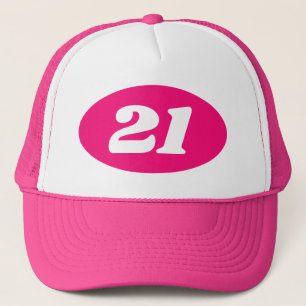 Boné Caminhoneiro cor-de-rosa que é aniversário de 21 a