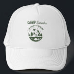 Boné Camp Bachelorette Party Camping Bach Weekend<br><div class="desc">A cute hand drawn design featuring bachelorette camping theme illustrations. This green and white camp bach weekend design is ideal for glamping camping bachelorette weekends,  camping girls trip bachelorette parties in mountain,  forest or lake locations.</div>