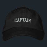 Boné Capitão Bordado Hat<br><div class="desc">Um chapéu bordado clássico para o capitão. Selecione o estilo e a cor do chapéu de sua escolha. O texto é um modelo personalizável.</div>