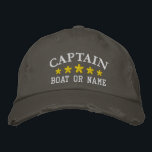 Boné Capitão Náutico Nome do Barco Estrelas Douradas So<br><div class="desc">Veleja em estilo com um bordado personalizado que apresente sua classificação de Capitão ou outro título desejado junto com seu Nome ou Nome do Barco em prata e cinco estrelas de ouro. Várias cores de boné e thread a serem escolhidas. Faz um presente personalizado de excelente para Dia de os...</div>