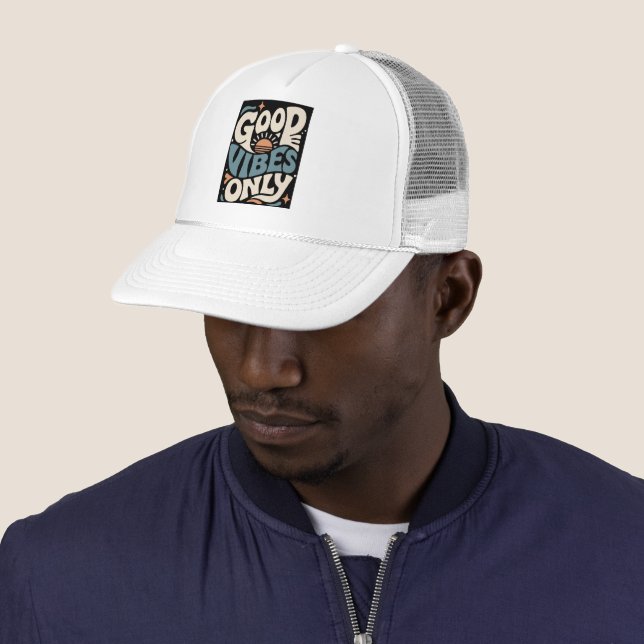 Boné Casquette Style Chic – Élégance Moderne et Look In (In Situ)