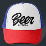 Boné Cerveja e Pizza Trucker Hat<br><div class="desc">Cerveja e Pizza Trucker Hat Boné engraçado para o amante da cerveja e pizza. Design de tipografia de pincel. Personalize com sua própria comida ou bebidas favoritas. Disponível em cores legal diferentes. Ideia divertida de presente de Festa de aniversário para amigos e família.</div>
