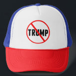 Boné Círculo Vermelho Simples Anti-Trump X Político<br><div class="desc">Trump com um círculo vermelho e um riscado pelo seu nome. Distribuir chapéus Anti Donald Trump em todos os lugares para fazer os americanos indiciarem e condenarem-no por traição. Para todos os americanos contra Donald Trump,  Democratas e Republicanos.</div>