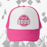 Boné Classe de Crachá de 2025 Vintage rosa<br><div class="desc">Crie a sua classe de Trucker Hat do Crachá 2025 Pink Vintage! Você pode personalizar ainda mais este design selecionando o botão "Editar Detalhes",  se desejar.</div>