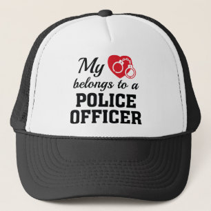 Boné Coração Pertence Policial