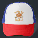 Boné Corpo Por Bagels Engraçado Judeu Hanukkah Rosquinh<br><div class="desc">hanukkah, passover, iídiche, chanukah, judeu, menorah, jew, presente, aniversário, bagel</div>