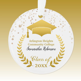 Boné de Formando Dourado e Laurel no Ornamento de 