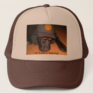 Boné Deixado Para Trás Deste Halloween