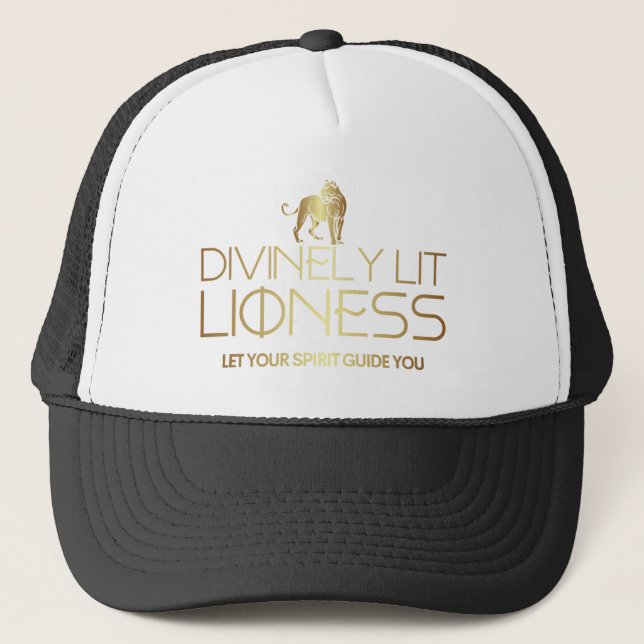 Boné Divinely Lit Lioness Zodiac Trucker Hat (Frente)