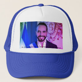 Boné El presidente de El Salvador, Nayib Bukele