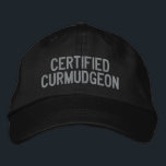 Boné Engraçado Sarcástico Personalizado Curmudgeon Humo<br><div class="desc">Abraça o teu galho interior com este chapéu bordado "Certified Curmudgeon". Perfeito para aqueles que vestem orgulhosamente sua personalidade, esse boné adiciona um toque de humor a qualquer roupa. O bordado ousado das cinzas sobre um fundo preto clássico faz dele uma peça de declaração ideal, quer você esteja fora e...</div>