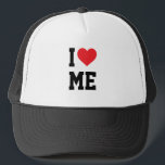 Boné Eu Me Amo<br><div class="desc">Uma tipografia simples que diz "Eu me amo" com um coração vermelho.</div>