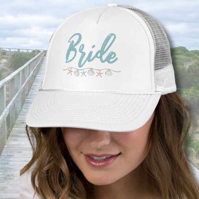 Boné Fim de semana de despedida de solteira em uma prai (Beach Bachelorette Bride Trucker Hat)
