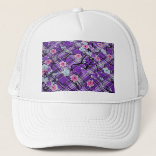 Boné Floral roxo